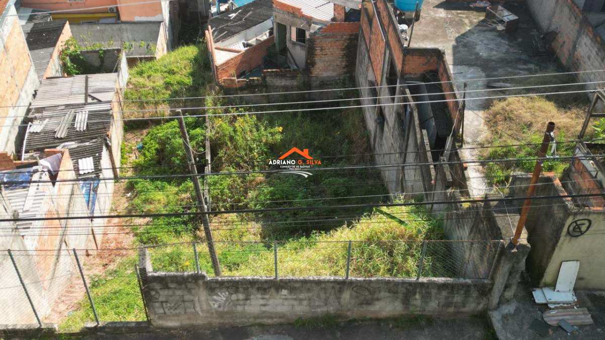 Lote à venda em Embu das Artes, Vila Regina, 165,00m² - ADRIANO CONSULTOR DE IMÓVEIS