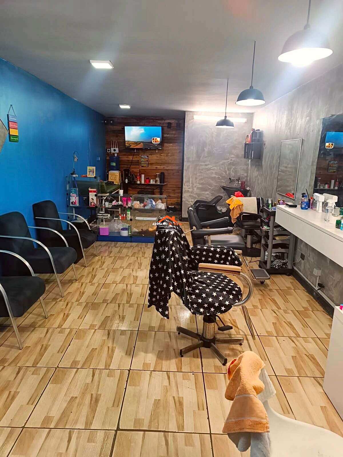 Ponto Comercial à venda em Embu das Artes, Jardim dos Moraes, 136,00m² - ADRIANO CONSULTOR DE IMÓVEIS