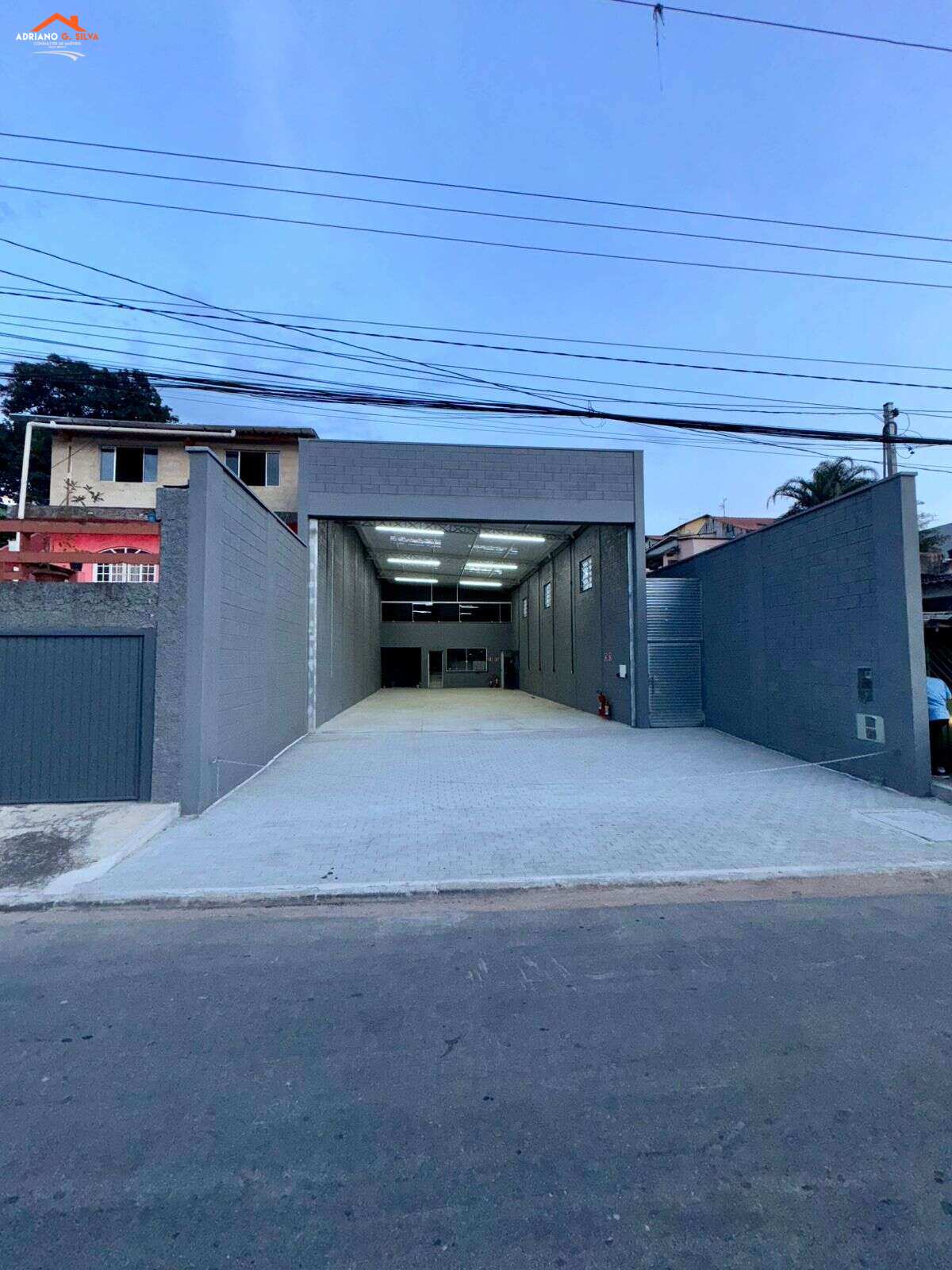 Salão para alugar em Embu das Artes, Centro, 162,00m²