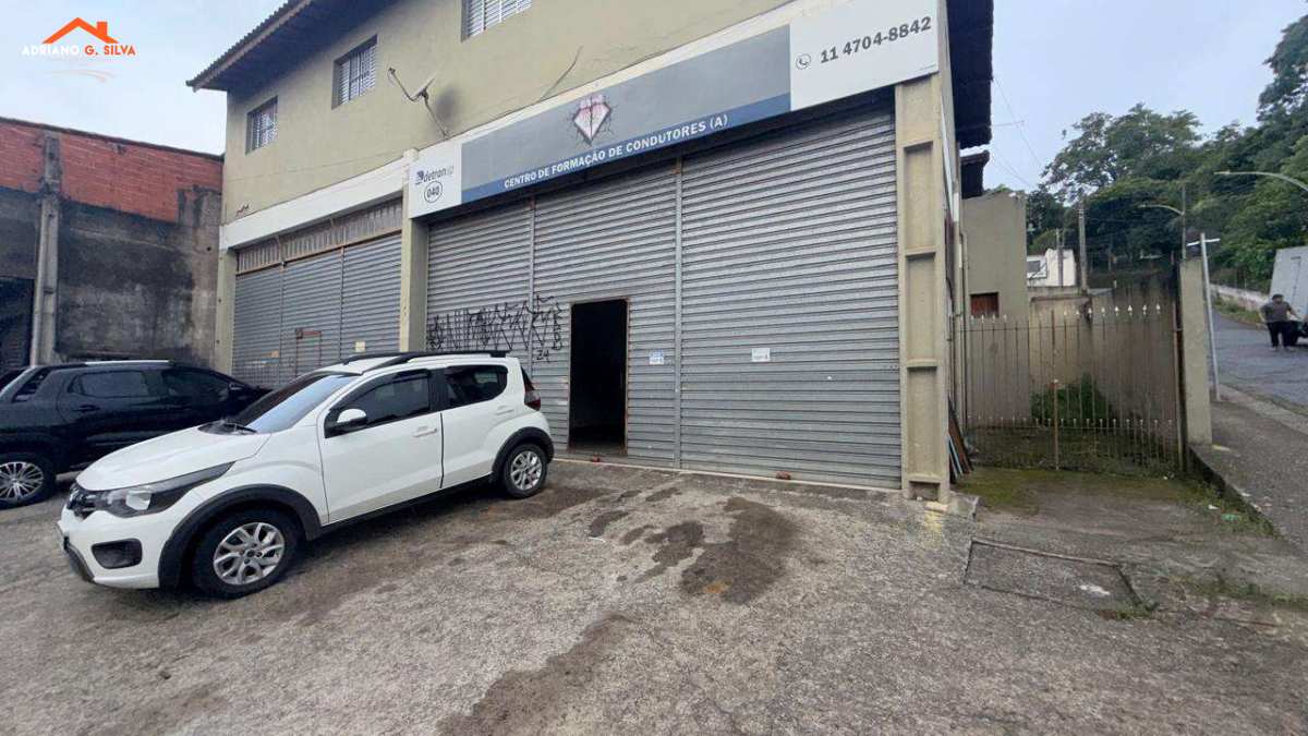 Salão para alugar em Embu das Artes, Maria Auxiliadora, 200,00m² - ADRIANO CONSULTOR DE IMÓVEIS