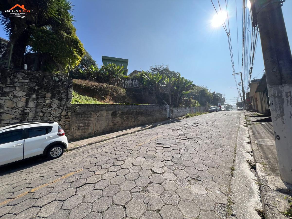 Terreno à venda em Embu das Artes, Cercado Grande, 342,00m² - ADRIANO CONSULTOR DE IMÓVEIS