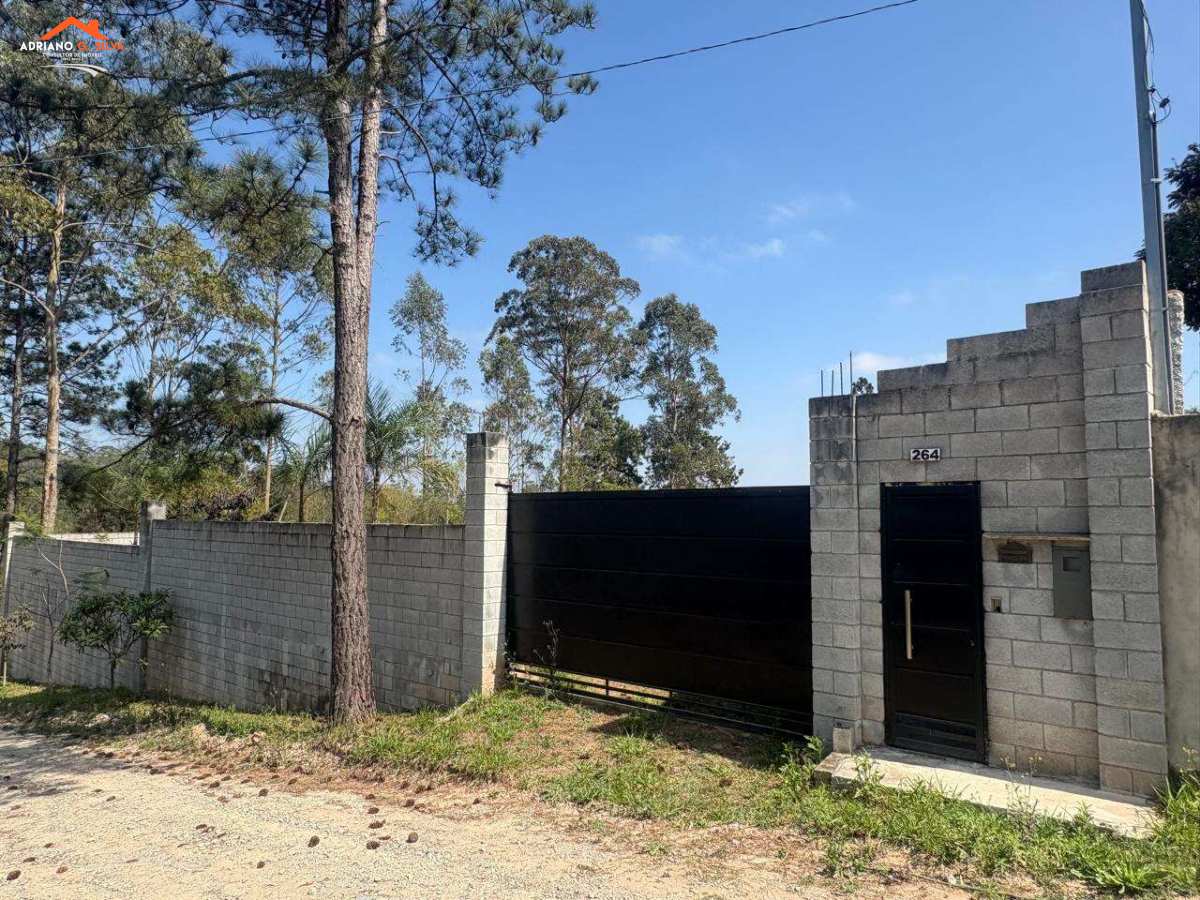 Terreno em Embu das Artes, Invernada, 2.100,00m² - ADRIANO CONSULTOR DE IMÓVEIS